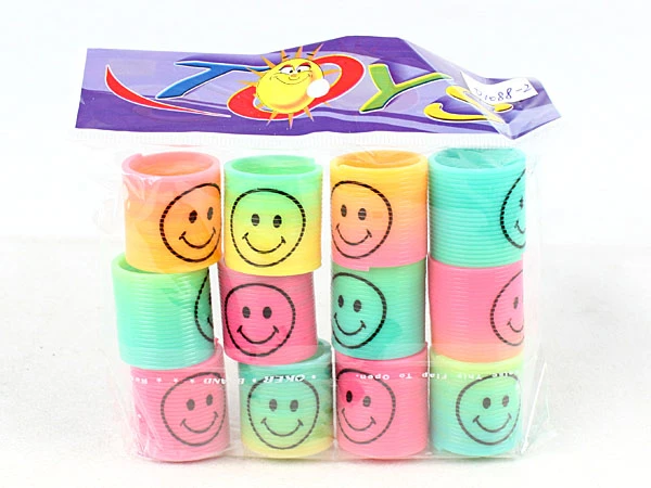 12 smiley face round rainbow rings