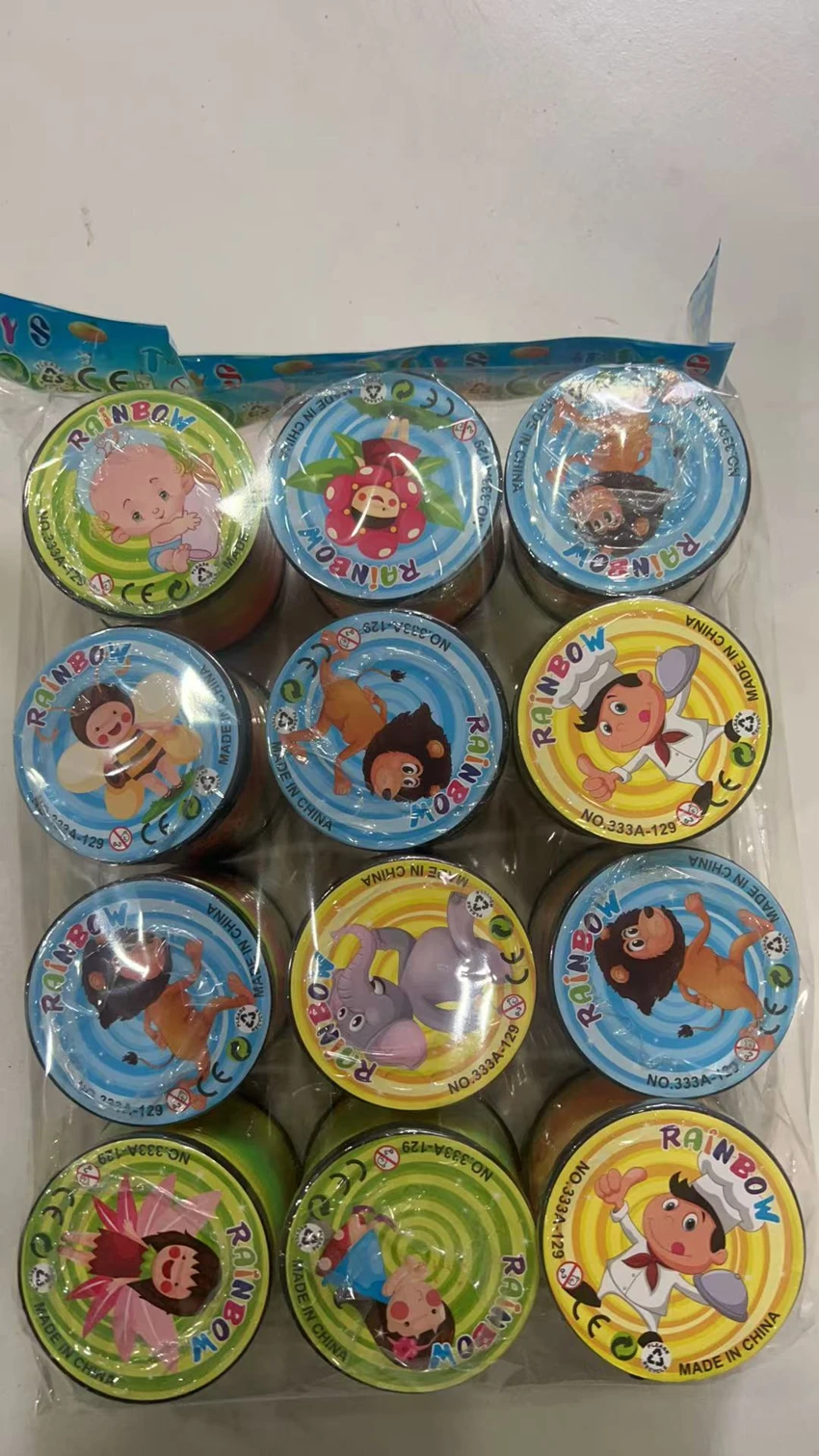 12 Double-Lid Rainbow Rings