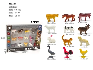 Box of 12 farm animals