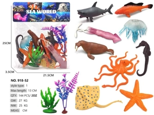 9 sea animals - Devil Ray, Small Shark