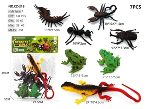 4 insects 2 frogs 1 large lizard with whistle