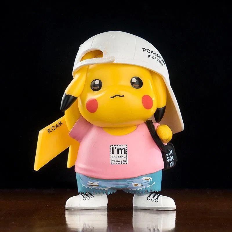Pikachu hat Pikachu figurine pink