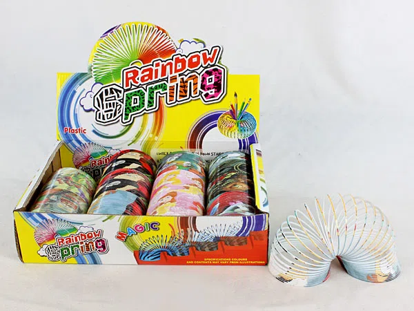 12 Disney-printed rainbow rings