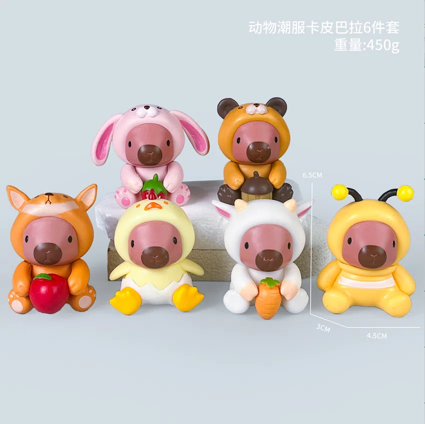 6 models of Capybara figurines and trendy clothes
