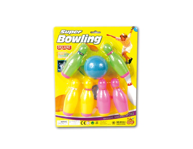 Suction cup 4.5-inch solid color bowling ball
