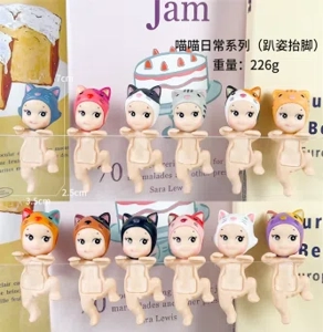 Paw Paw Angel Cat Foot Lift Series Figurine 12 Pieces