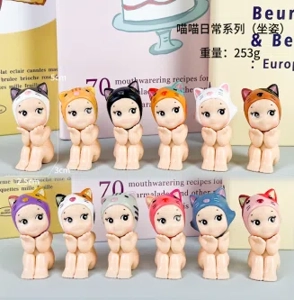 Paw Paw Angel Sitting Meow Daily Series Figurine 12 Pieces