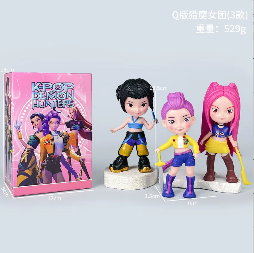 Witch hunting group figure large witch hunt group 3 models