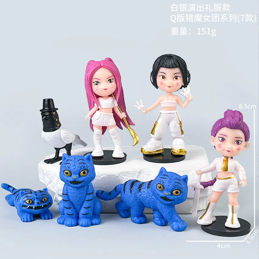 The witch hunt troupe figure Q version silver performance costume 7 models