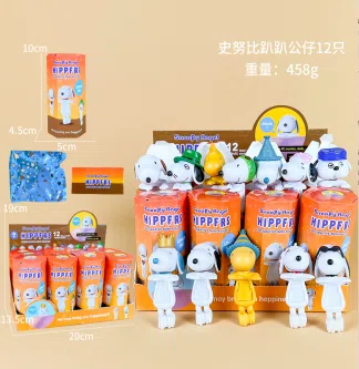 12 figures of the Snoopy series of angels