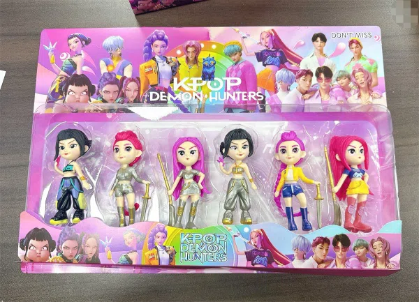 Second Generation Q-version Demon Hunting Girl Team 6 Carded