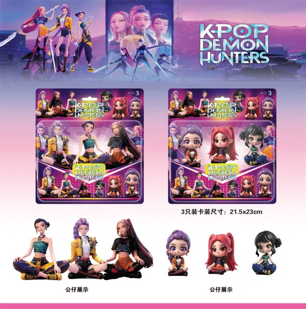 Seated witch hunt group 3 cards and 2 mixed outfits