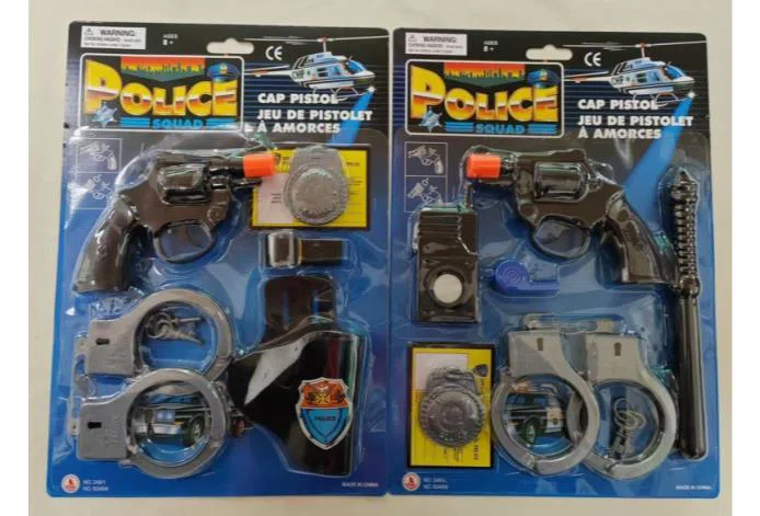 Gunpowder gun set, gunpowder gun, gunpowder gun, gunpowder pistol, gunpowder pistol, police gun, piece, handcuff set, simulation gun