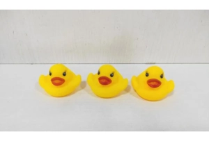 Little Yellow Duck BB Whistle OOP Bag (3 pcs)