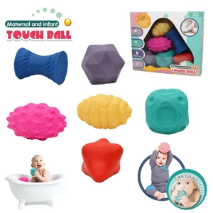Enameled soft rubber balls. Mother and baby touch ball. Water polo. Pinch the ball. Hand grab the ball. Bathroom toys. Water spray toys. Regular color