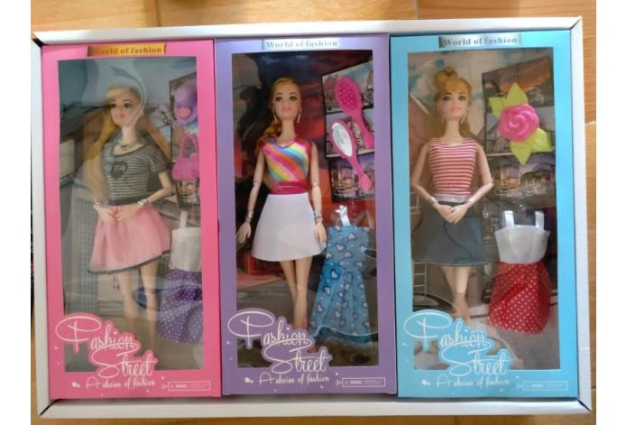 12-joint Barbie + accessories hanging dress (price for 6PCS full box)