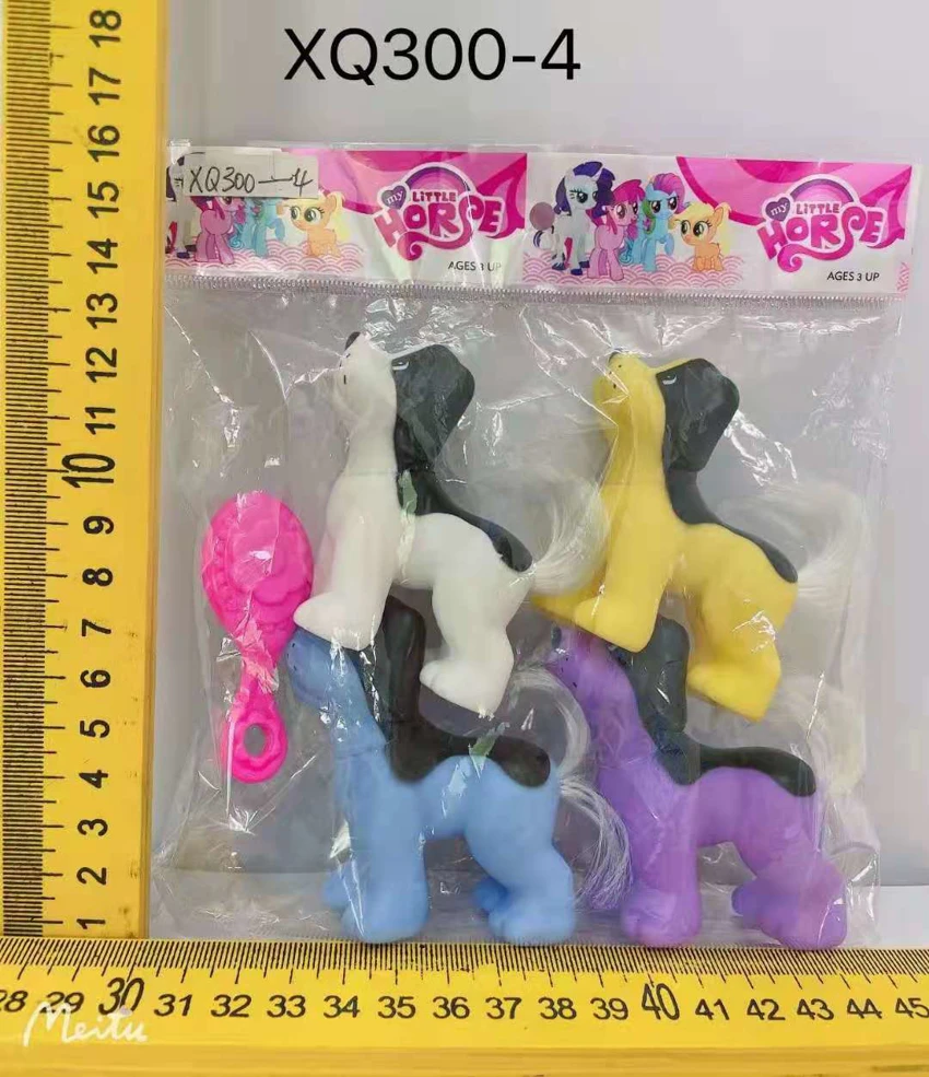 Eco-friendly Rubber Small Dogs 4-pack, Comb