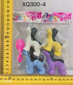 Eco-friendly Rubber Small Dogs 4-pack, Comb