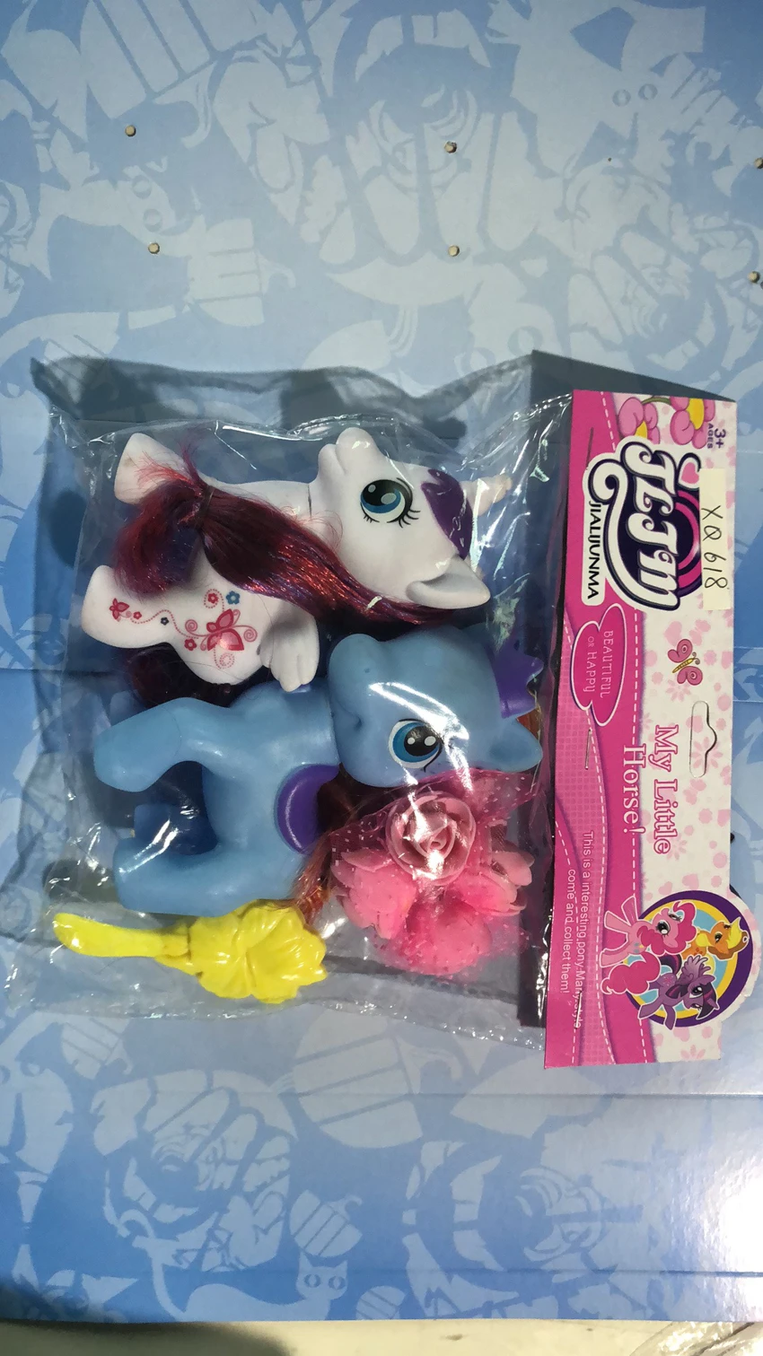 Horned Horse, Horse An, Flower, Comb