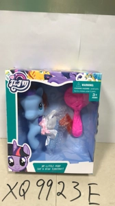 Horse An, Clothes, Comb