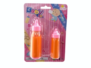 Botol susu cair di rumah.