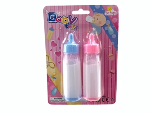 Botol susu cair di rumah.