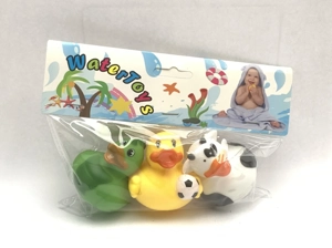 Mandi dan mencuci bebek, menjemur bebek, menjemur bebek