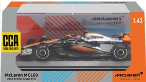 1:43 McLaren F1 British Race Edition Racing Car (With Driver Figure)