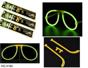 Satu set kacamata pendarfluor