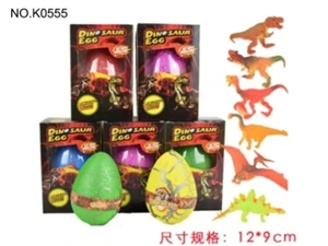 Telah menetas telur dinosaur yang mengembang