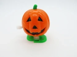 Berjalan di atas talian Labu Halloween (bahan ABS