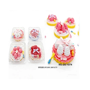 Menara kue raspberry