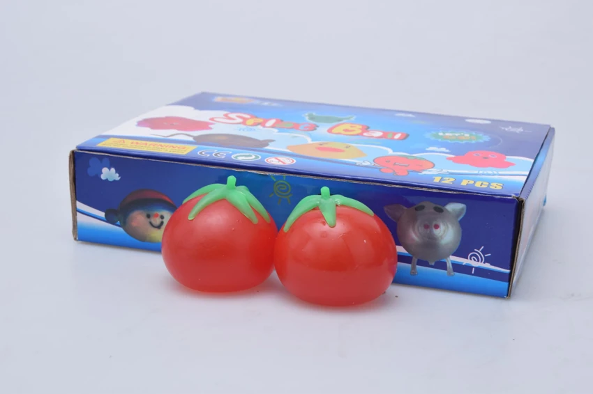 Tomato mengeluarkan bola TPR pinching pinching keseronokan