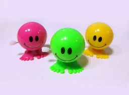 พิมพ์ใบหน้ายิ้ม 3 สีผสม (วัสดุ ABS) (สีละ 10,000 ชิ้น)