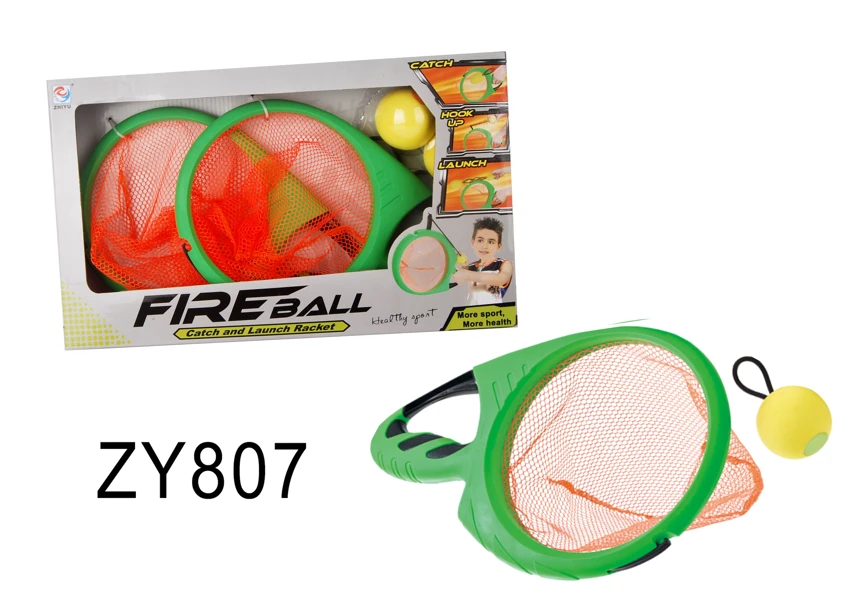 Lemparkan bola raket