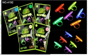 Satu set cincin fluorescent. Satu set cincin fluorescent. Satu set cincin fluorescent.