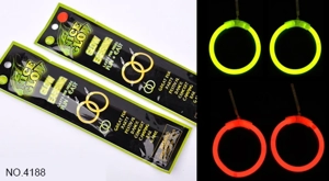 Satu set anting-anting fluorescent