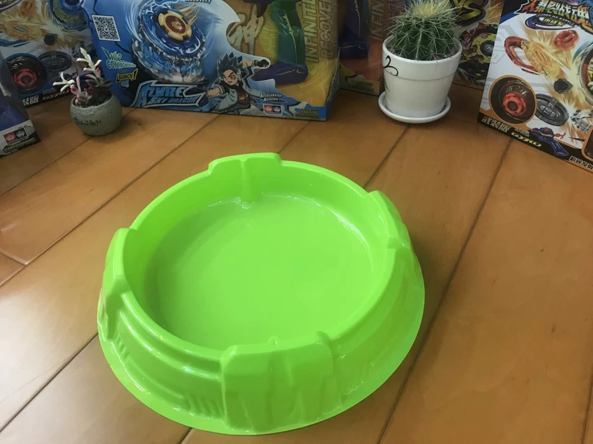 Eco-friendly Green Spinning Top Set