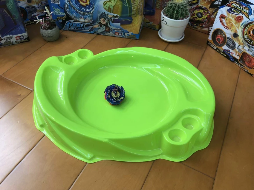 Eco-friendly Green Spinning Top Set